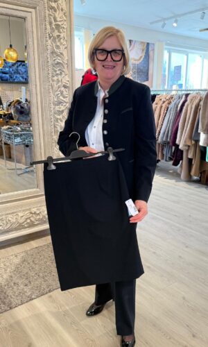 Original NÖ Anzug Rock